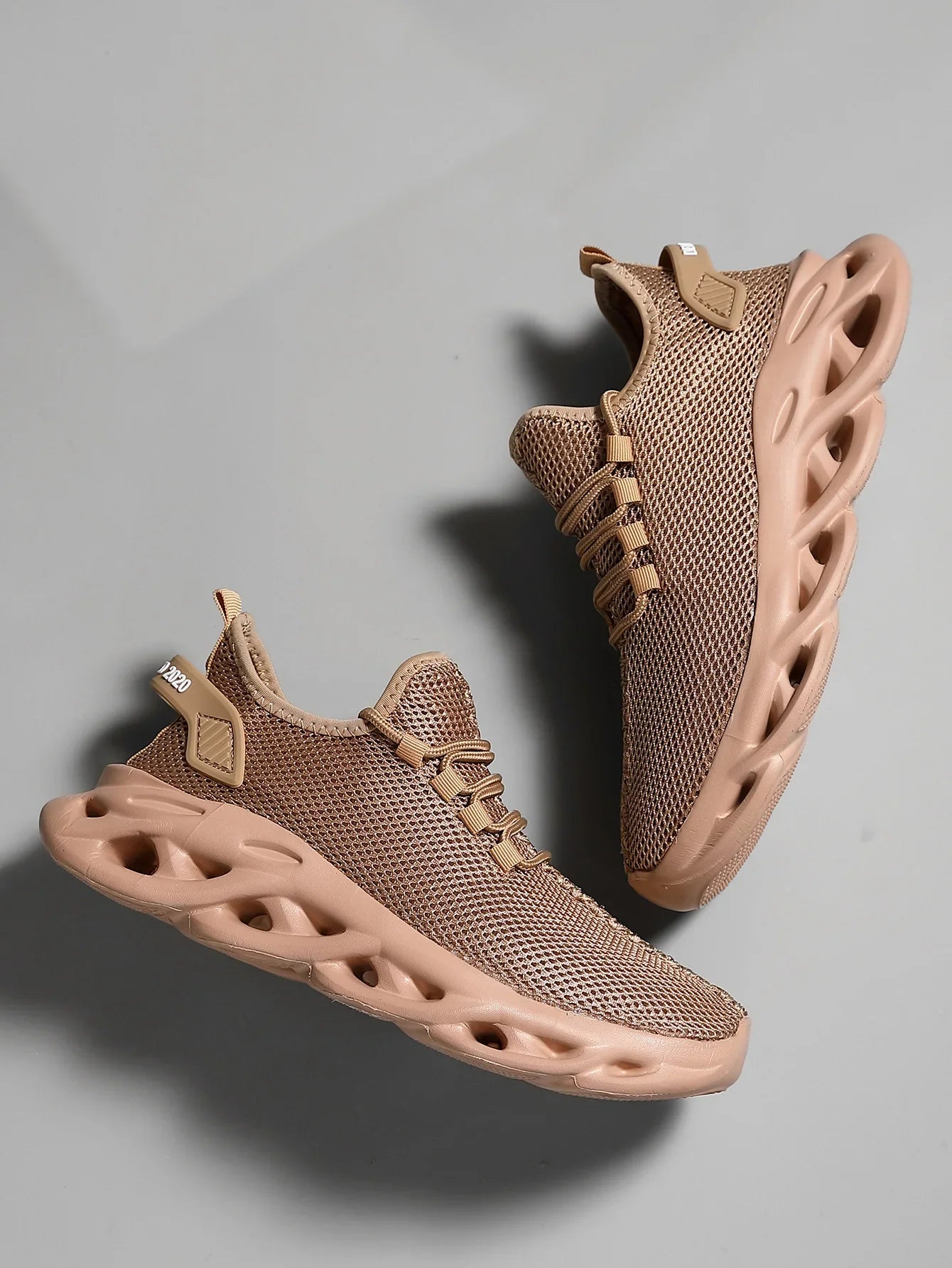 Men’s Breathable Mesh Sneakers – Lightweight Running Shoes